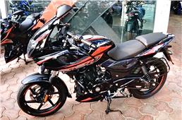 Updated Bajaj Pulsar 220F launched at Rs 1.40 lakh